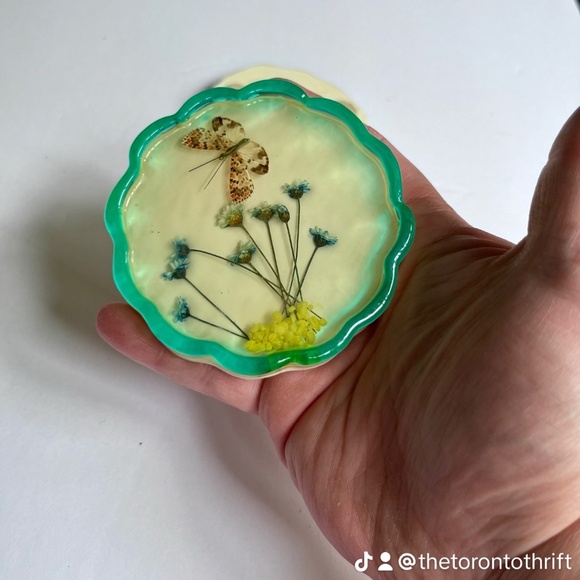 Retro boho coasters with flowers and butterfly 2 pc - Picture 4 of 8